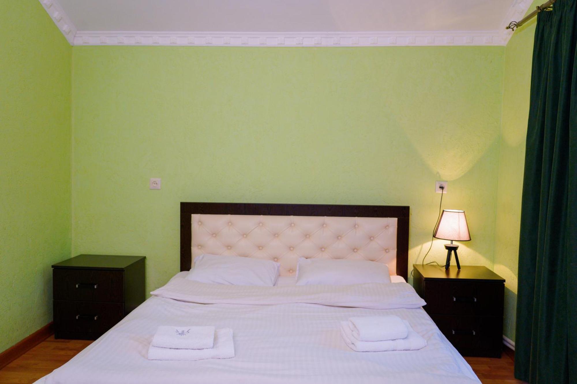 Royal Rest Townhouse Villa Dilijan Eksteriør bilde
